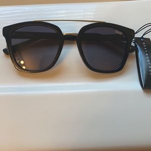 NWT QUAY Australia sunglasses